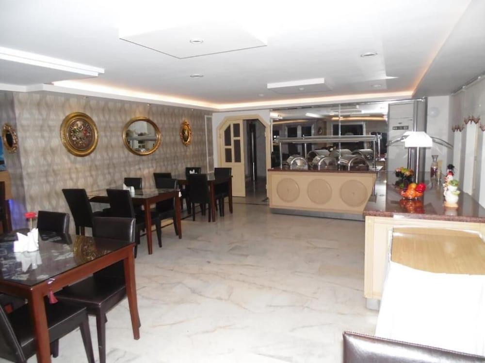 אנטליה Nasa Flora Hotel מראה חיצוני תמונה